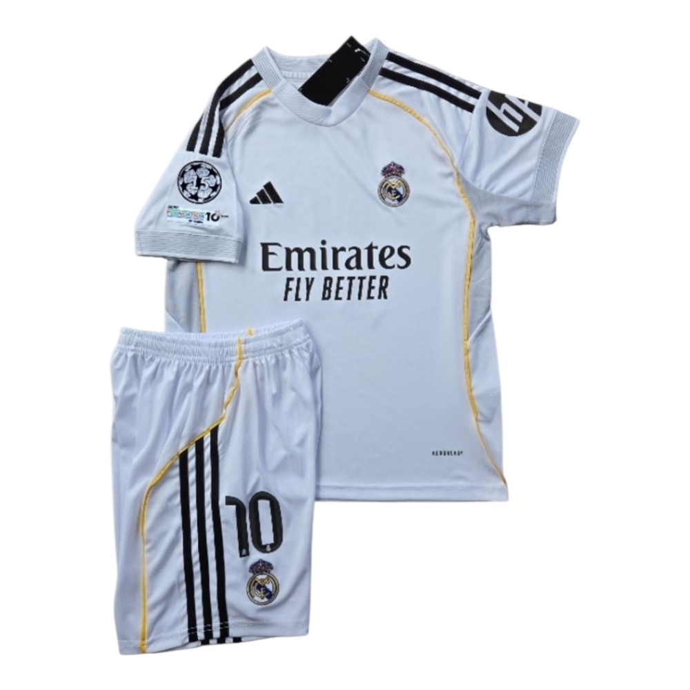 Kylian Mbappé Real Madrid 25/26 Set for Kids - Picture 4 of 5